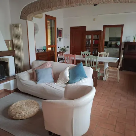 Crocevia 111 Guest house 4*